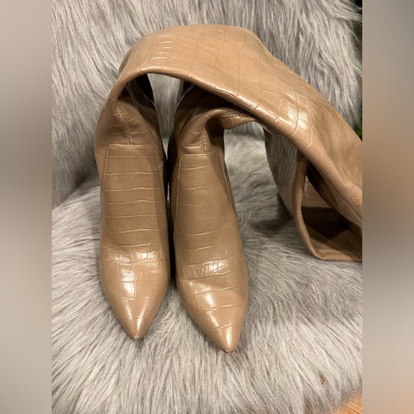 Nude snakeprint heel - Picture 2 of 3